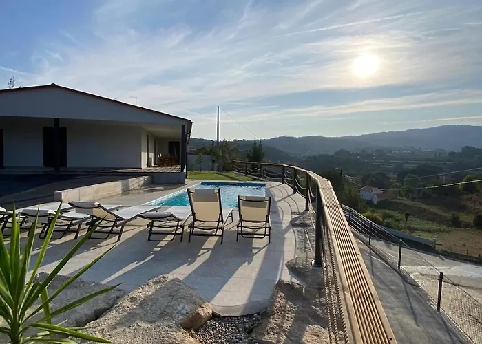 Ferienhaus Chale Da Boucinha Celorico De Basto